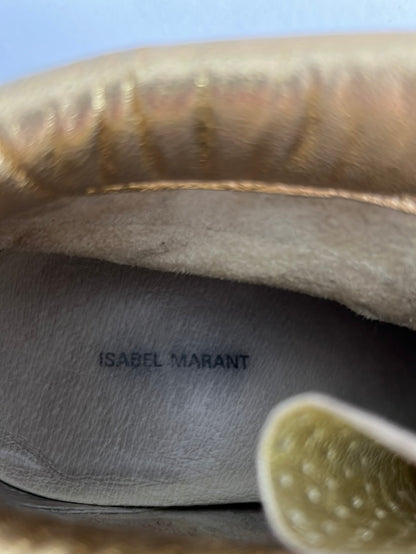 ISABEL MARANT. Deportivas doradas plataforma interior. T 40