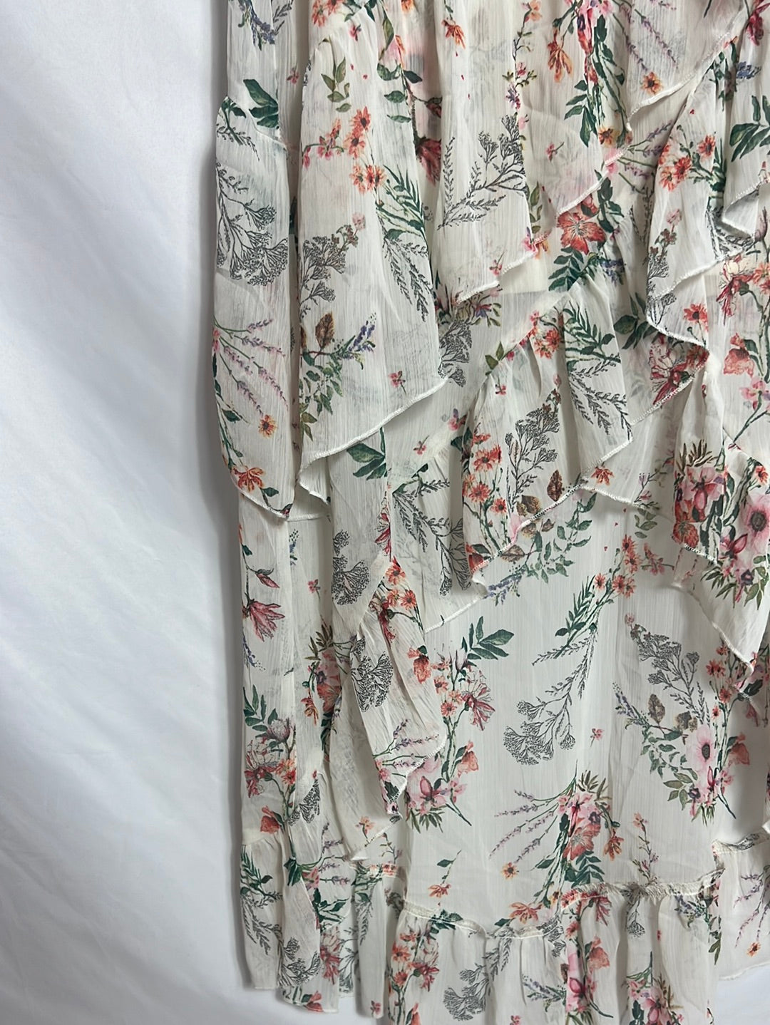 STRADIVARIUS. Vestido gasa estampado flores. T S