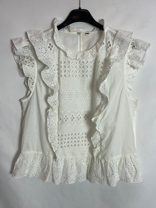 OTHERS. White die-cut top with ruffled collar. TS/M (tare)