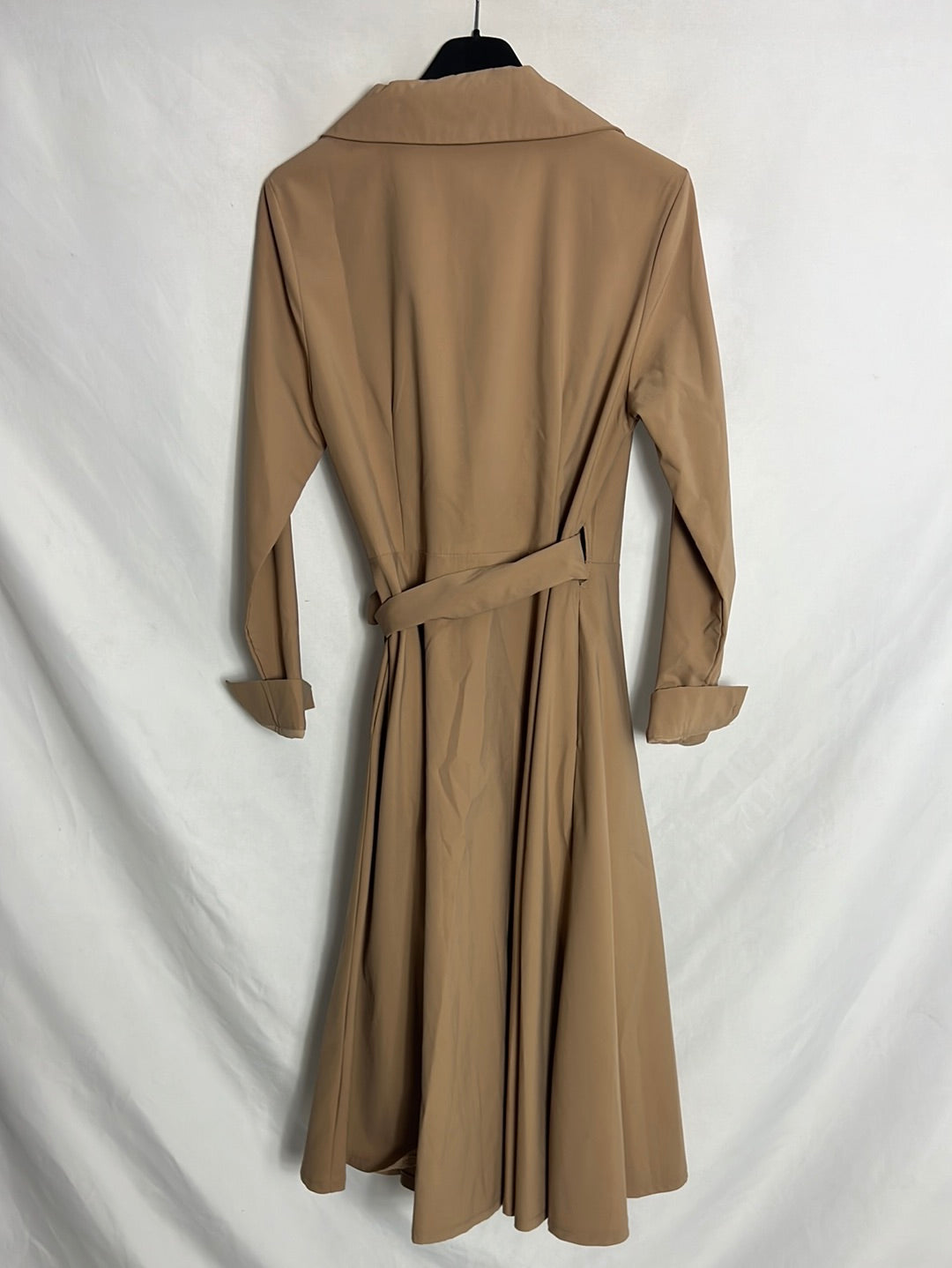 M=M. Beige trench coat-style midi dress. TS
