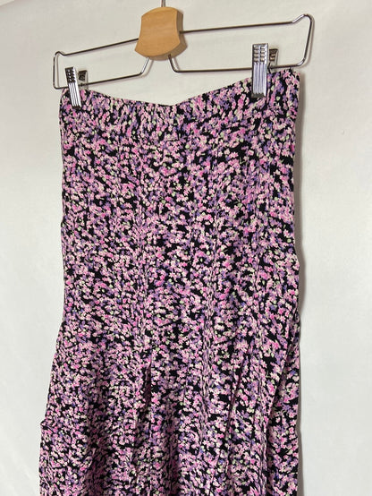 H&amp;M. Floral midi skirt. Size 38