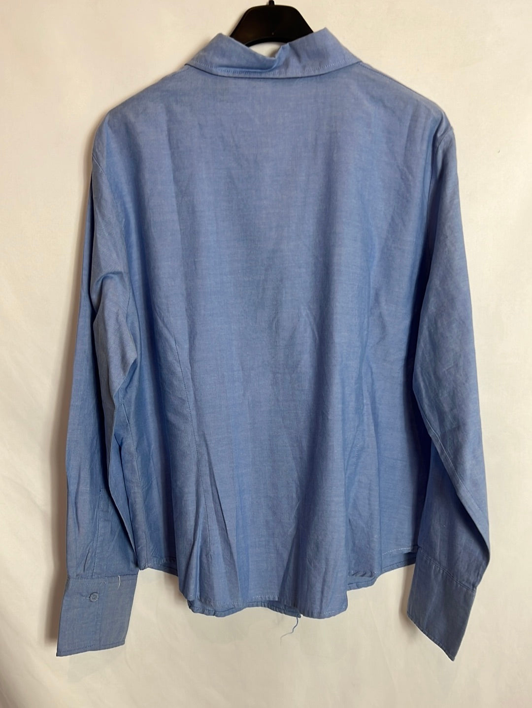 ROME POINT. Classic blue blouse. T 48