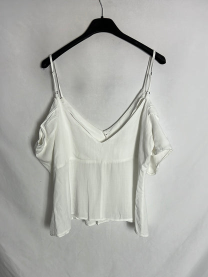 MULAYA. Top blanco fluido botones. T L