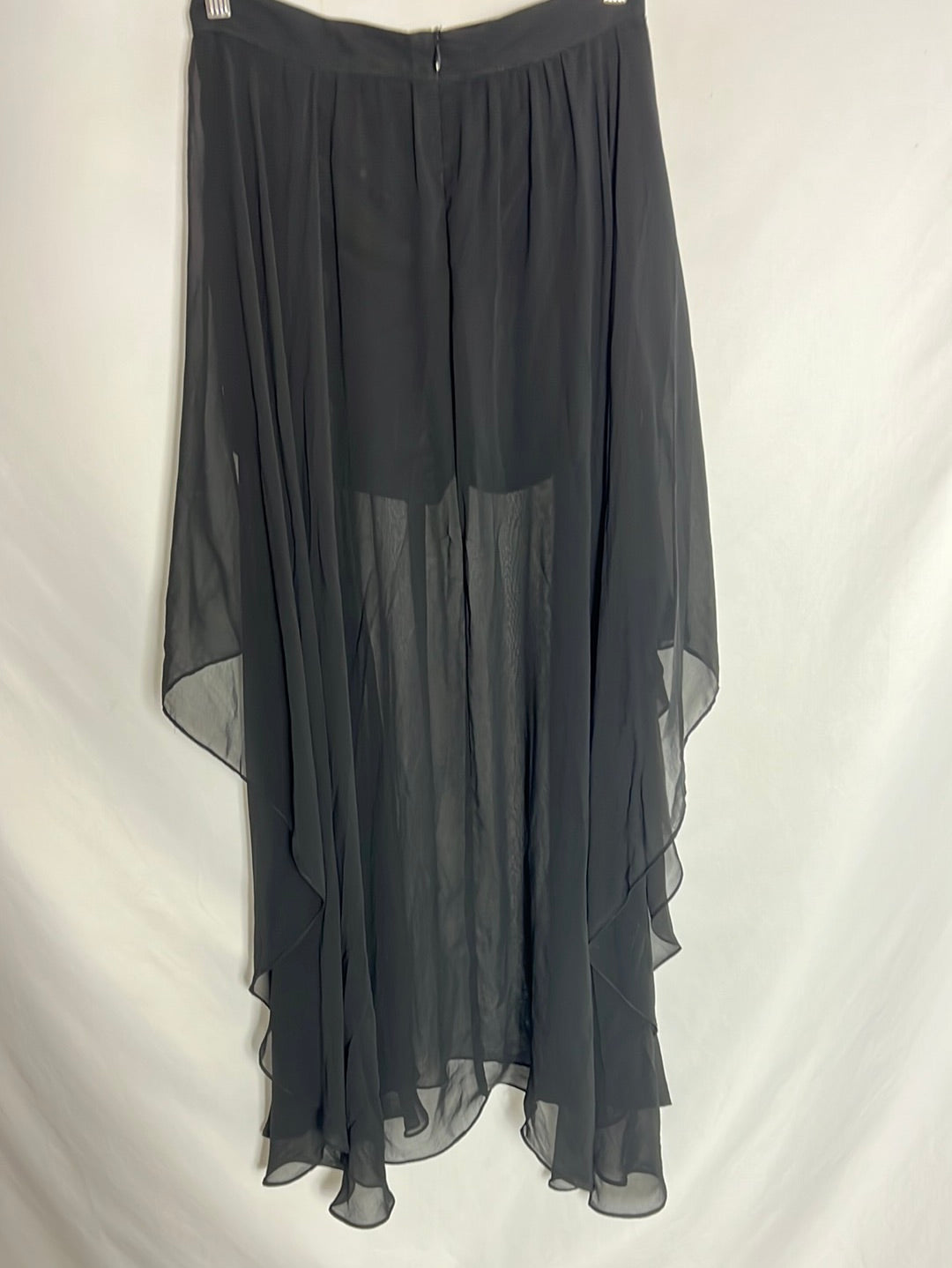 ZARA. Falda negra semitransparente asimétrica. T S