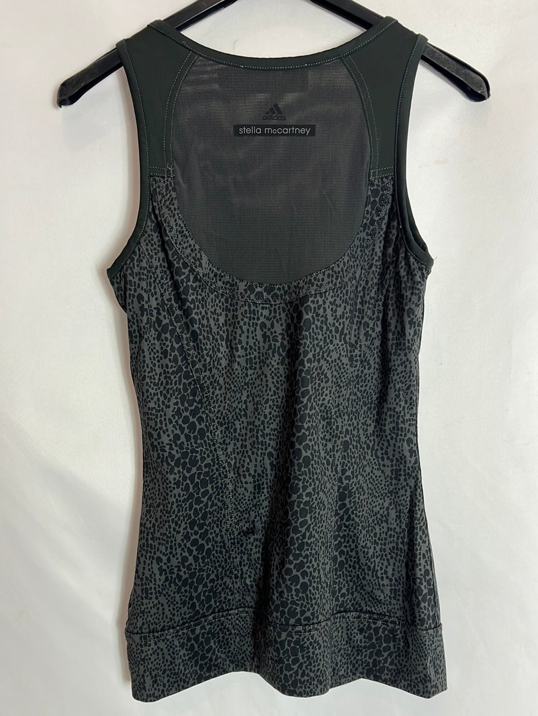 STELLA McCARTNEY. Top deportivo animal print. T 34