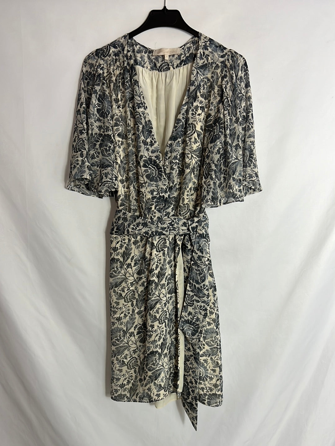 VANESSA BRUNO. Vestido gasa estampado.