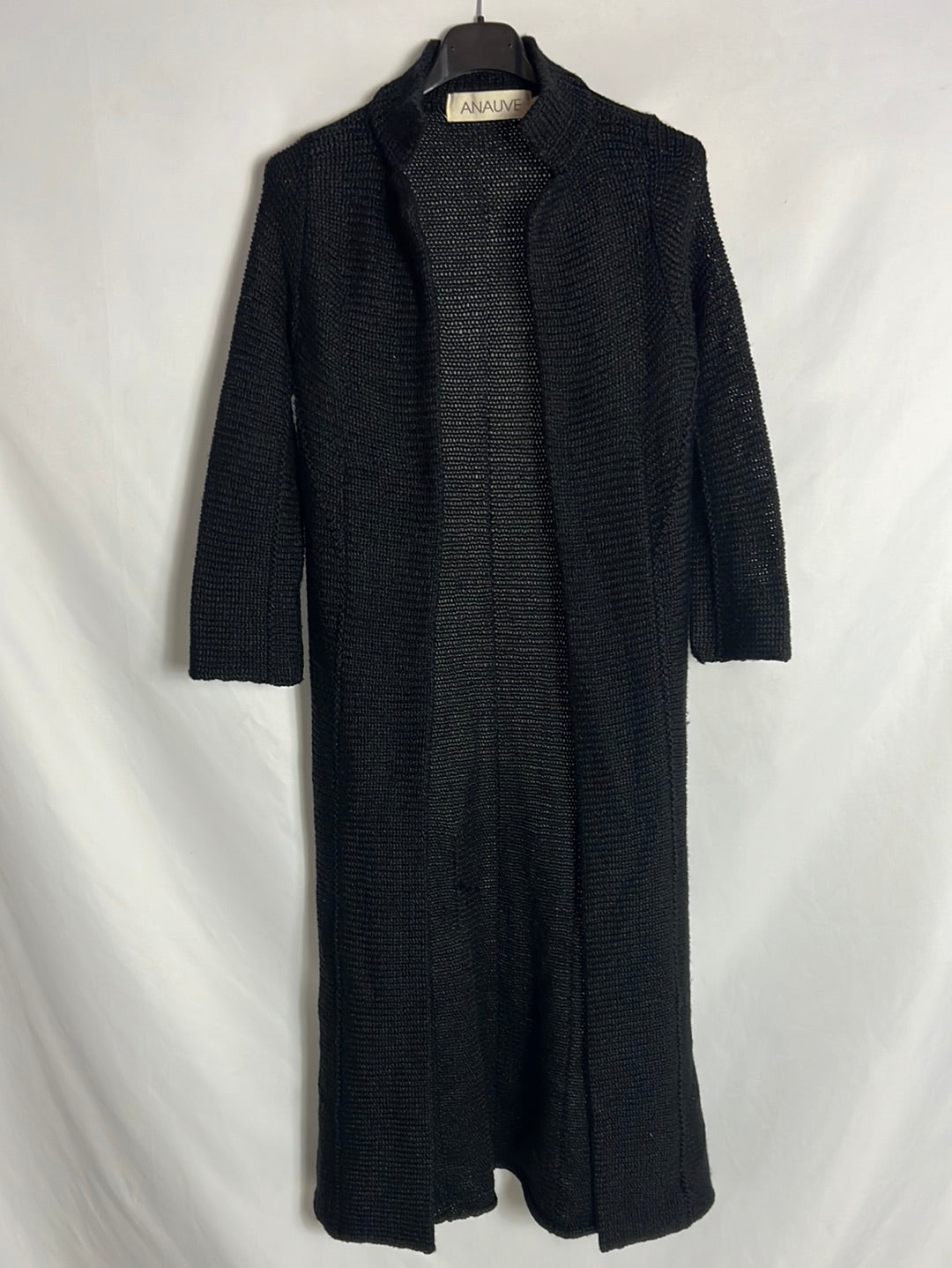 ANAUVE. Chaqueta larga punto negra. T S