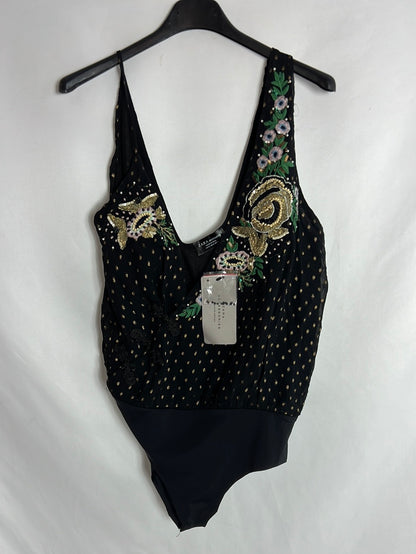 ZARA. Body negro bordados y pedrería. T M