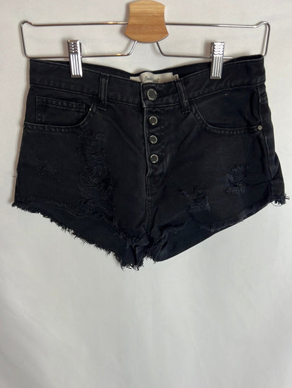 DOUBLE AGENT. Black denim shorts T.34
