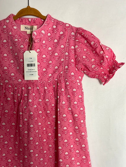 NÍCOLI. Vestido rosa flores blancas. T 6 años