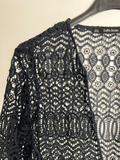 ZARA. Blue lace jacket. TS