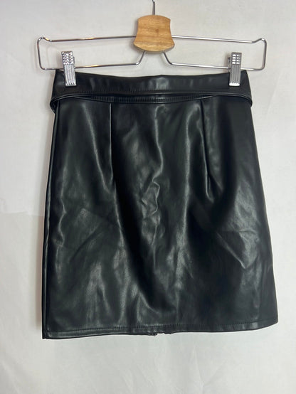 OTRAS. Falda negra cremallera T.s