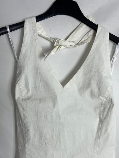 CORDON. Top blanco lazada cuello y espalda. T 40
