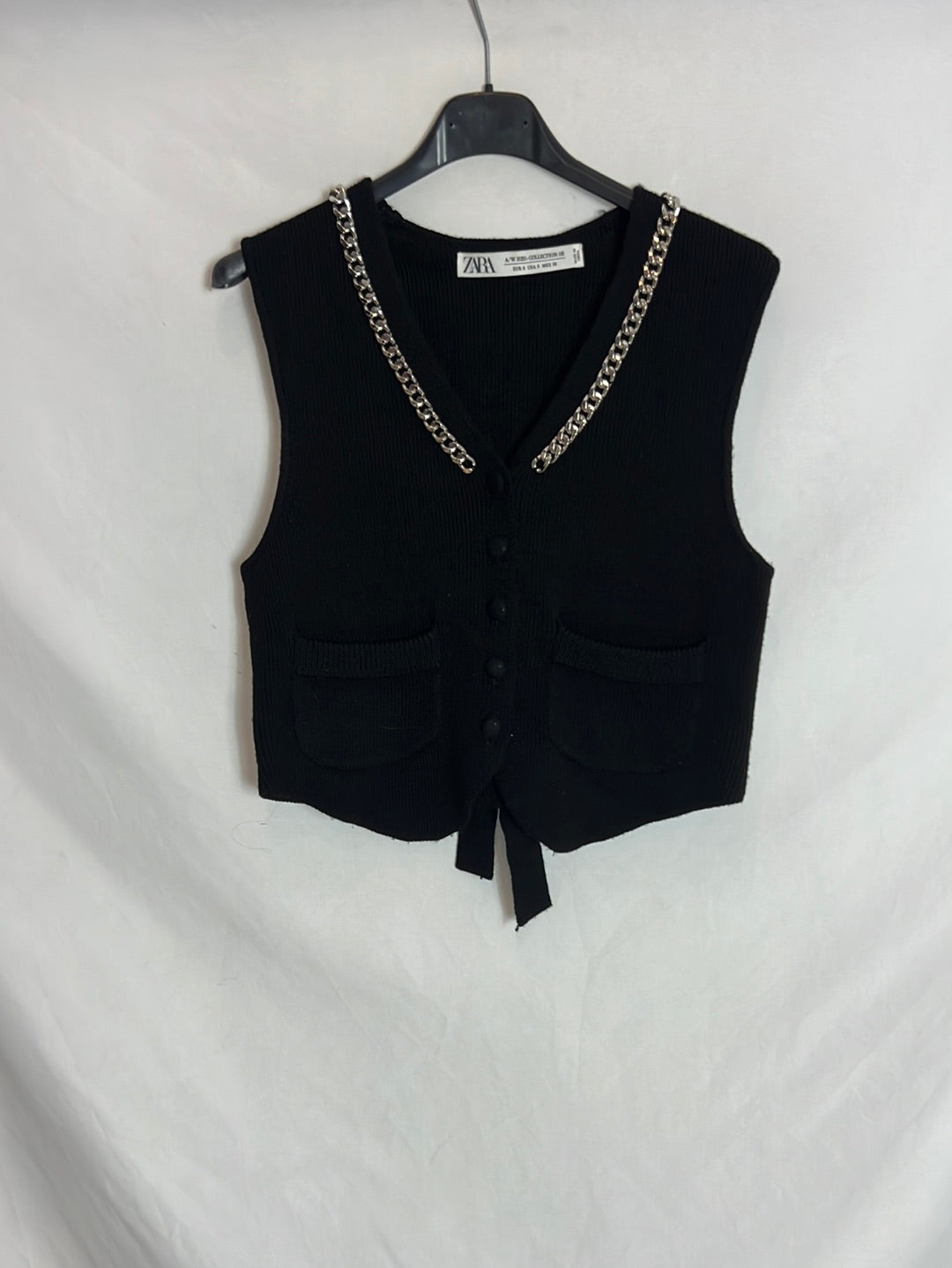 ZARA. Chaleco negro punto detalle cadena. T S