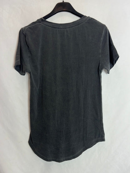 AMERICAN VINTAGE. Distressed gray T-shirt. TS