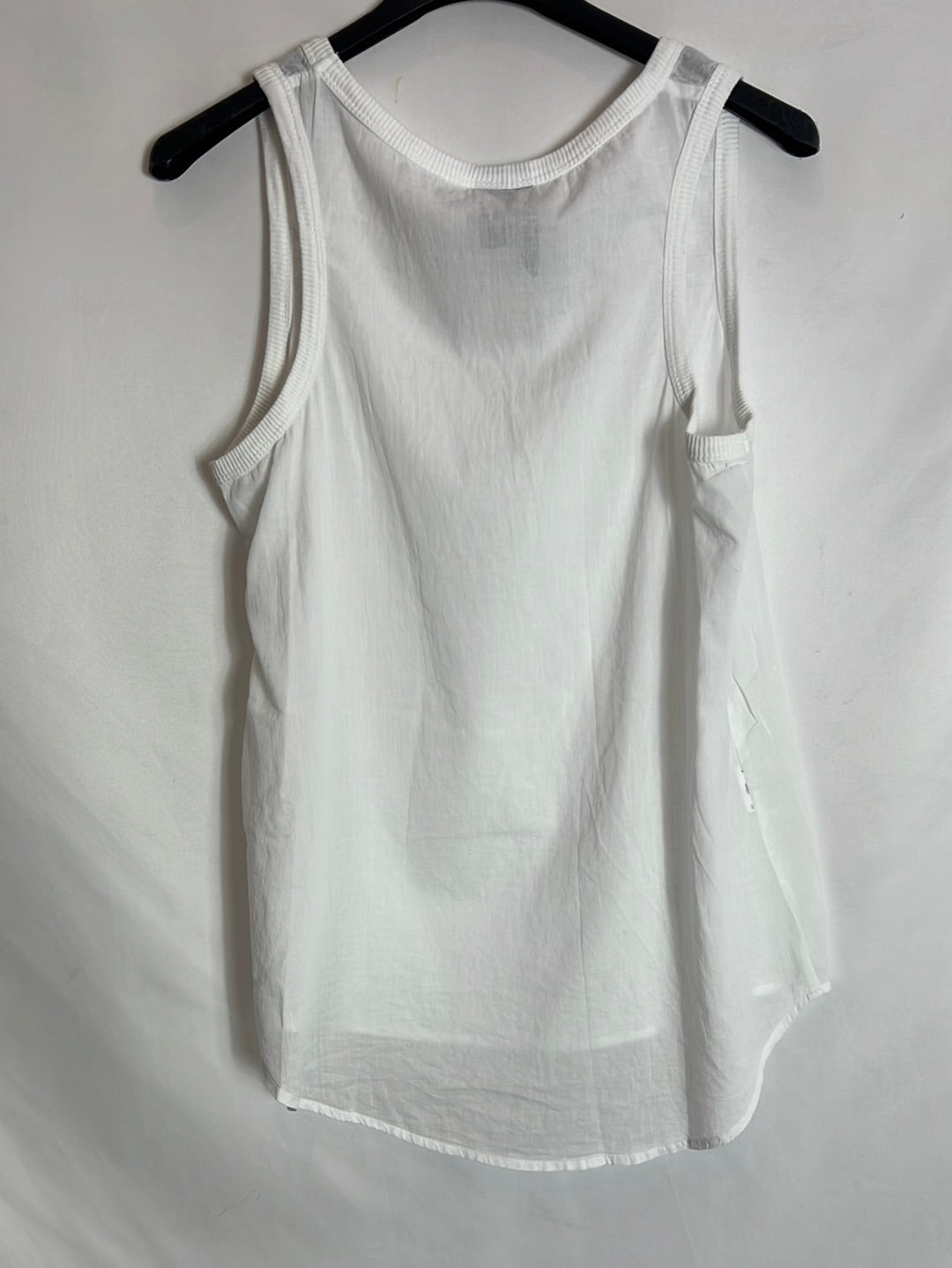 MANGO. Top blanco semitransparente. T XS