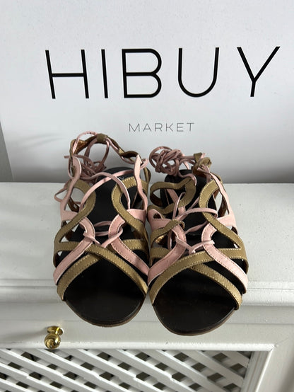 ZANDALEE. Sandalia plana tiras bicolor. T 38