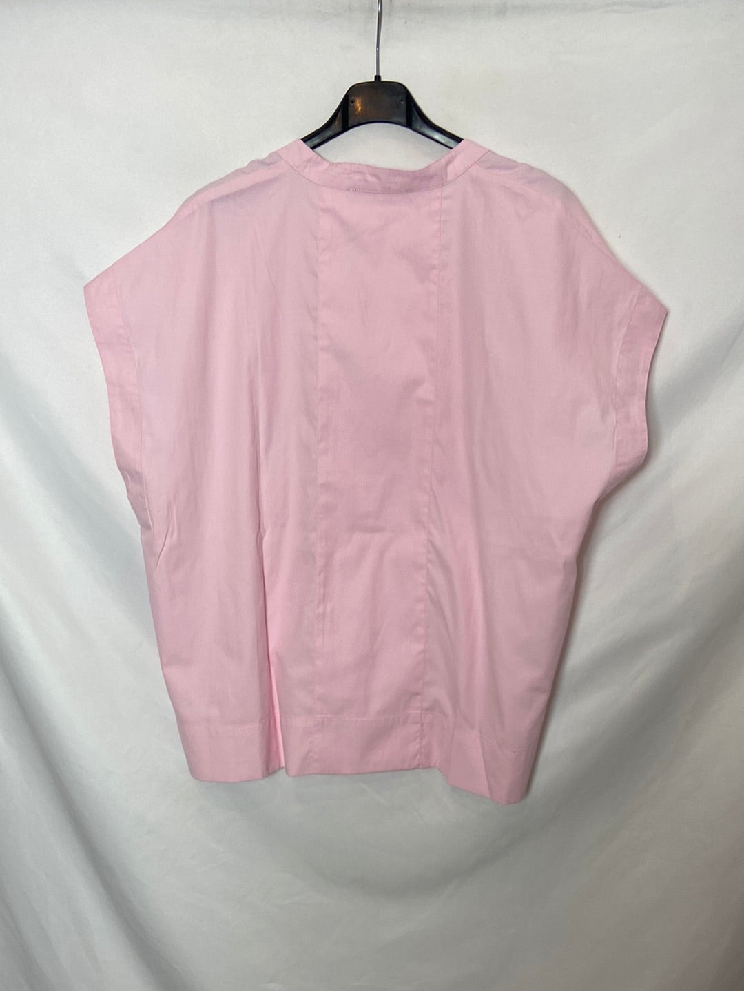 VIOLETA BY MANGO. Blusa rosa detalle pedrería  T. XL