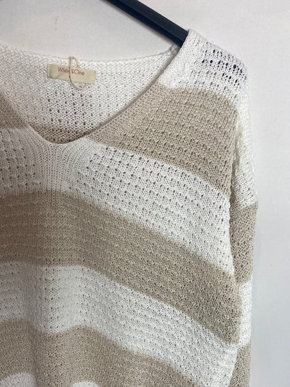 WHITE&amp;ONE. White and beige striped sweater TL