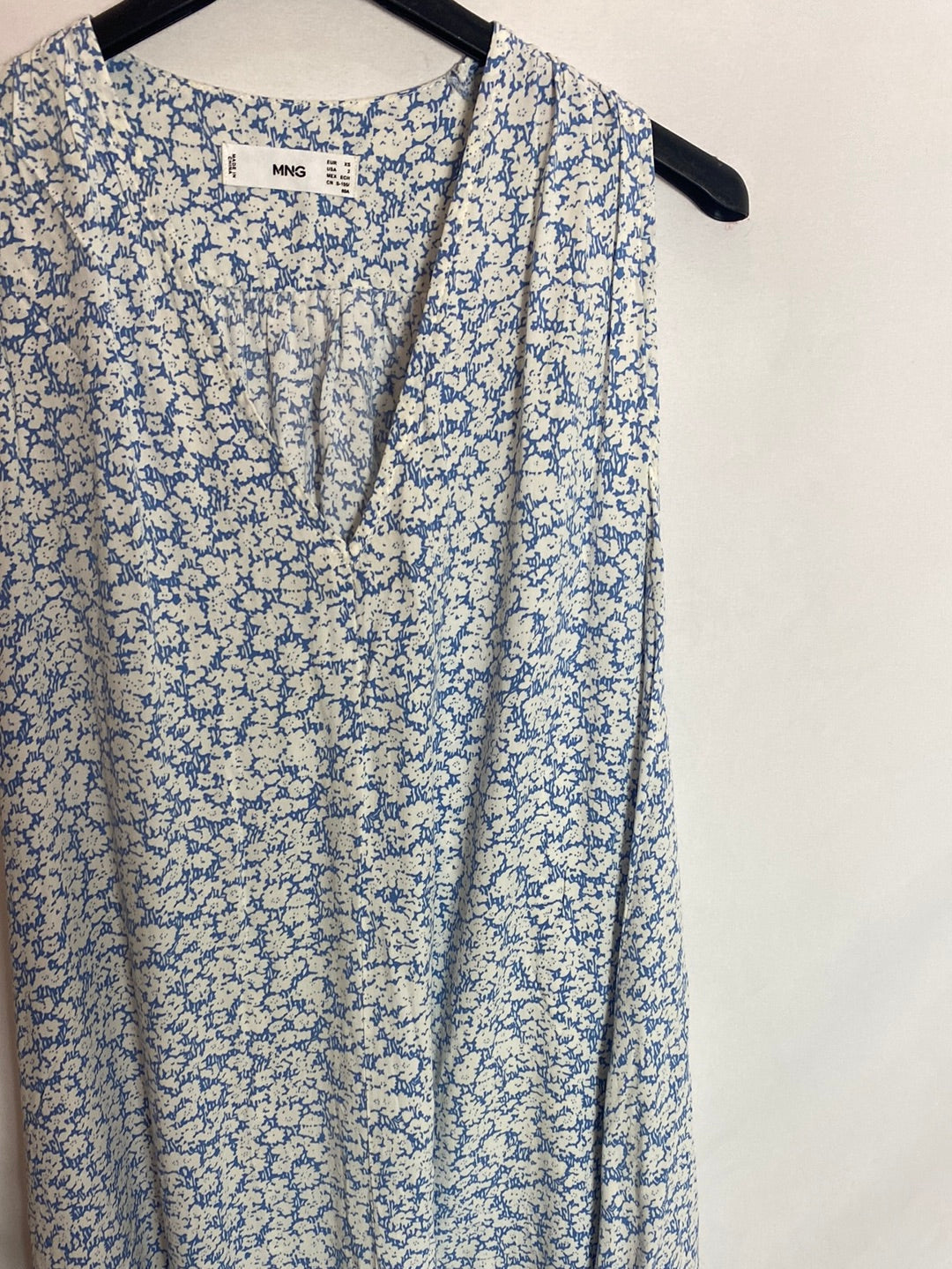 MANGO. Vestido midi camisero flores. T.XS
