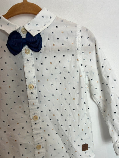 ZARA. Boat-shaped shirt with bow tie. Size 12-18 months 