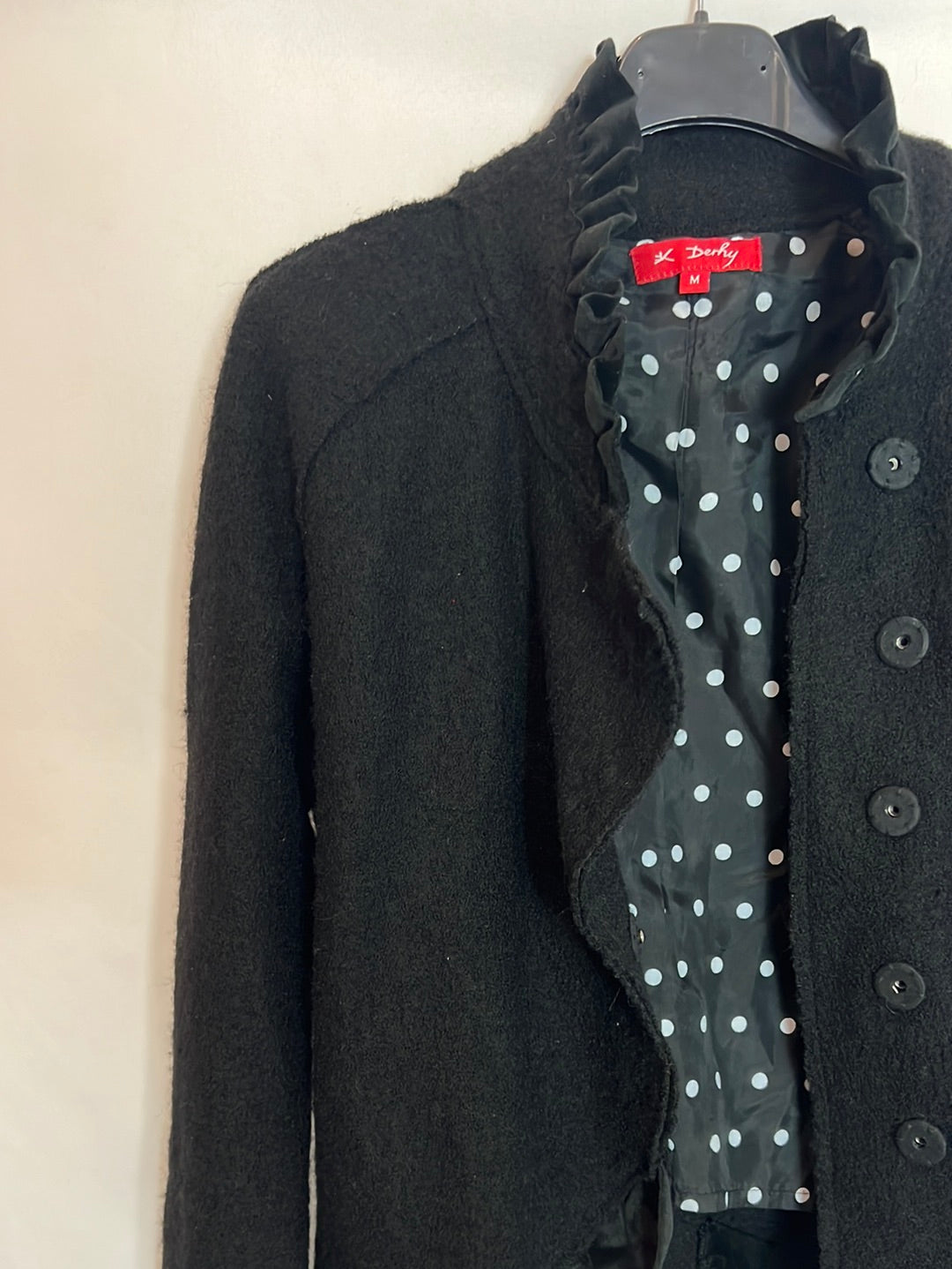 DERHY. Chaqueta lana volantes en terciopelo negro. T M