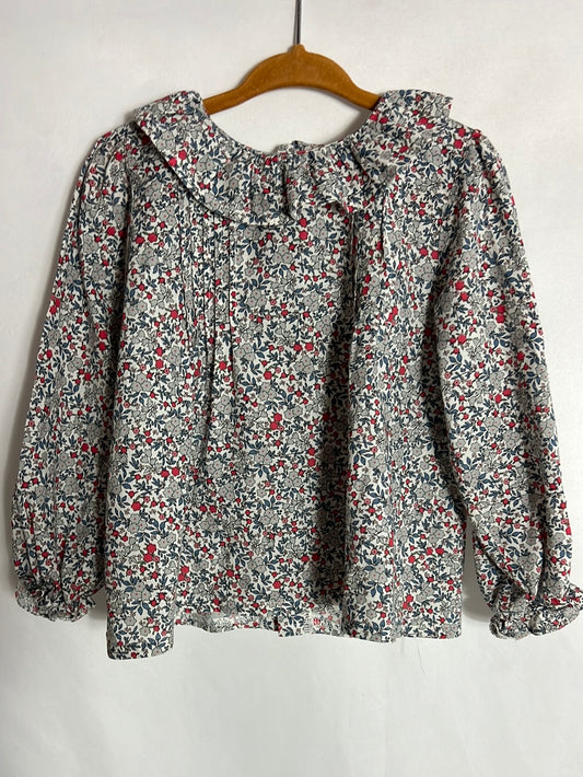 OTRAS. Blusa flores mini azules y rojas. T 3 años
