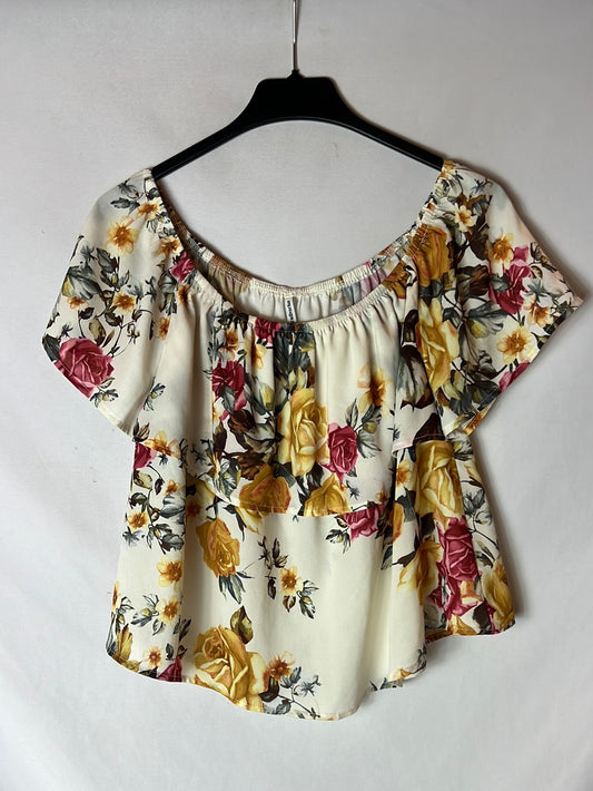 STRADIVARIUS. Printed ruffle chiffon top. TM