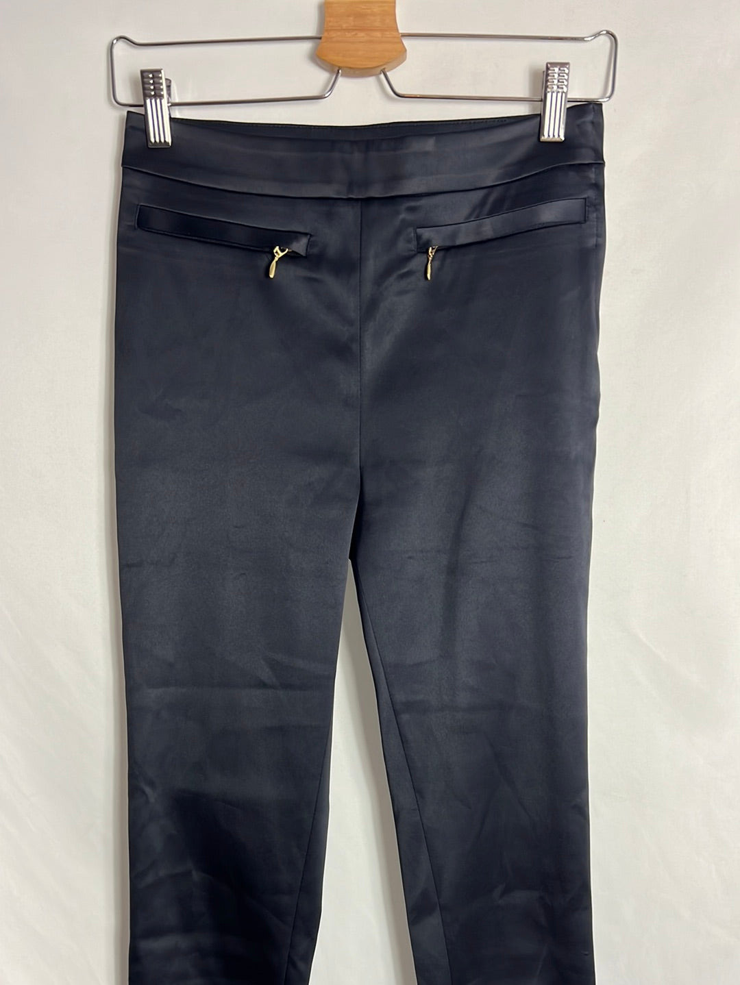 H&amp;M. Blue satin skinny pants S 34