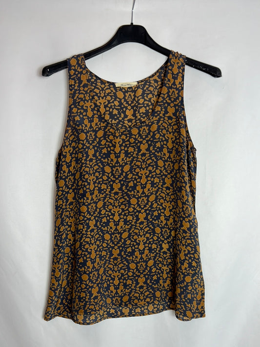 AMERICAN VINTAGE. Mustard-print blue silk top. TS