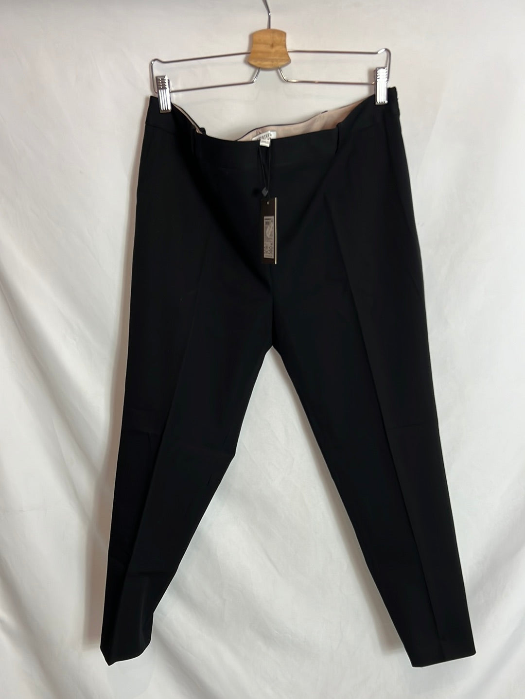 CORTEFIEL. Pantalón pinzas negros. T 48