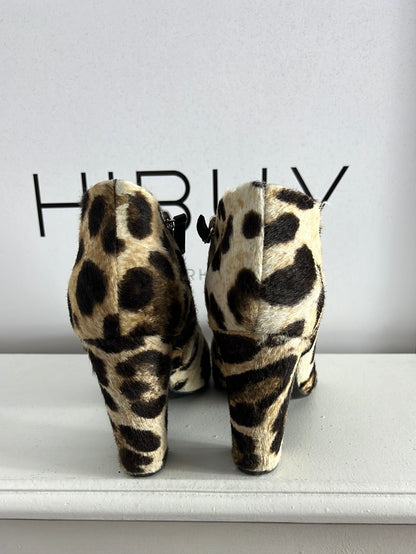 GIUSEPPE ZANOTTI. Botines pelito animal print,. T 37