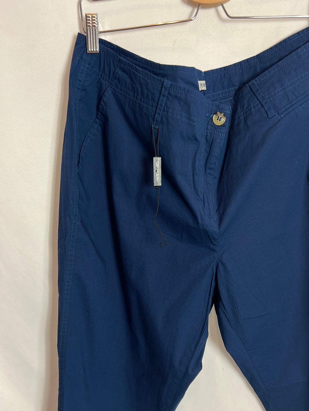 PUNTO ROMA. Fine-knit blue trousers. Size 50