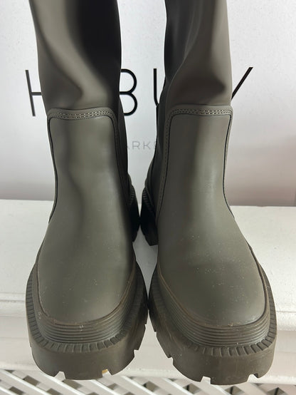 ZARA. Botas altas verdes plataforma. T 37 (tara)
