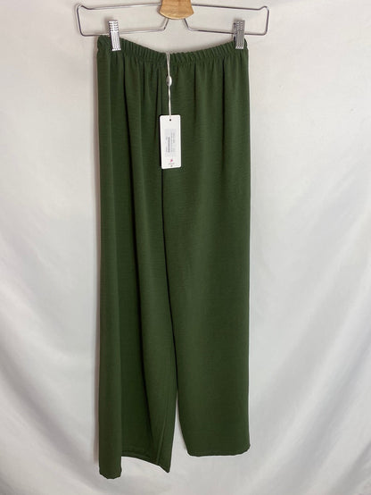 ALGO BONITO. Pantalón verde con lazo. T.u