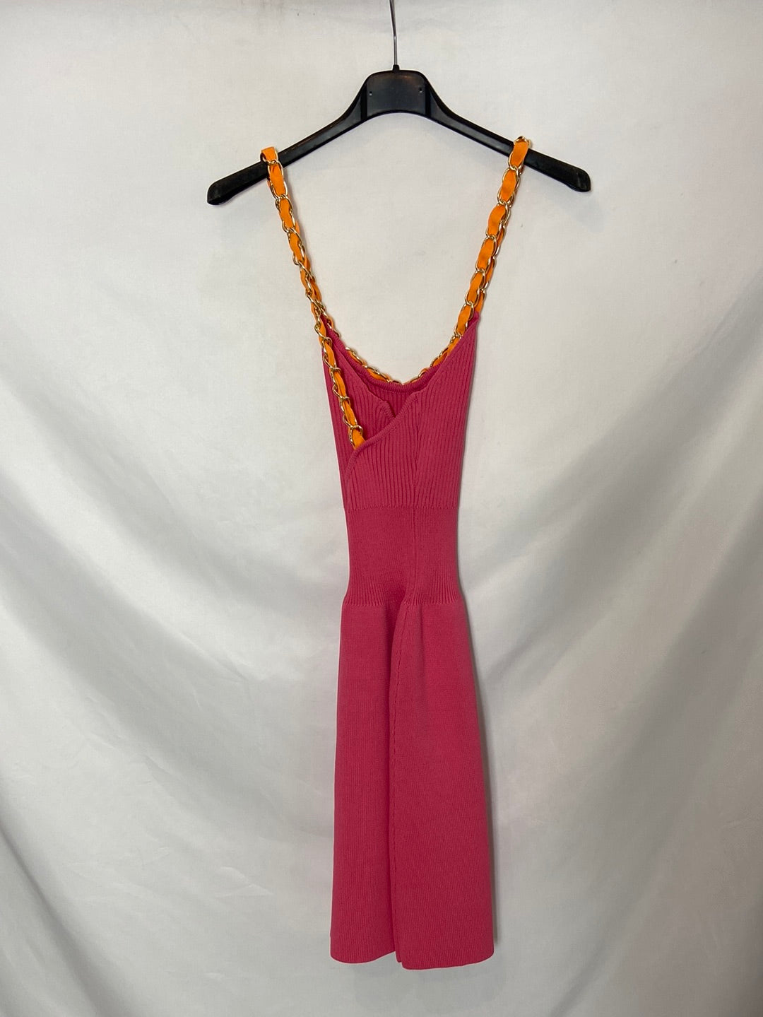 ZARA. Pink chain dress. TS Hibuy market ZARA. Pink chain dress. TS Hibuy market