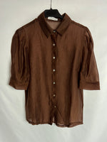 MILK CANDY. Blusa semitransparente marrón. T S