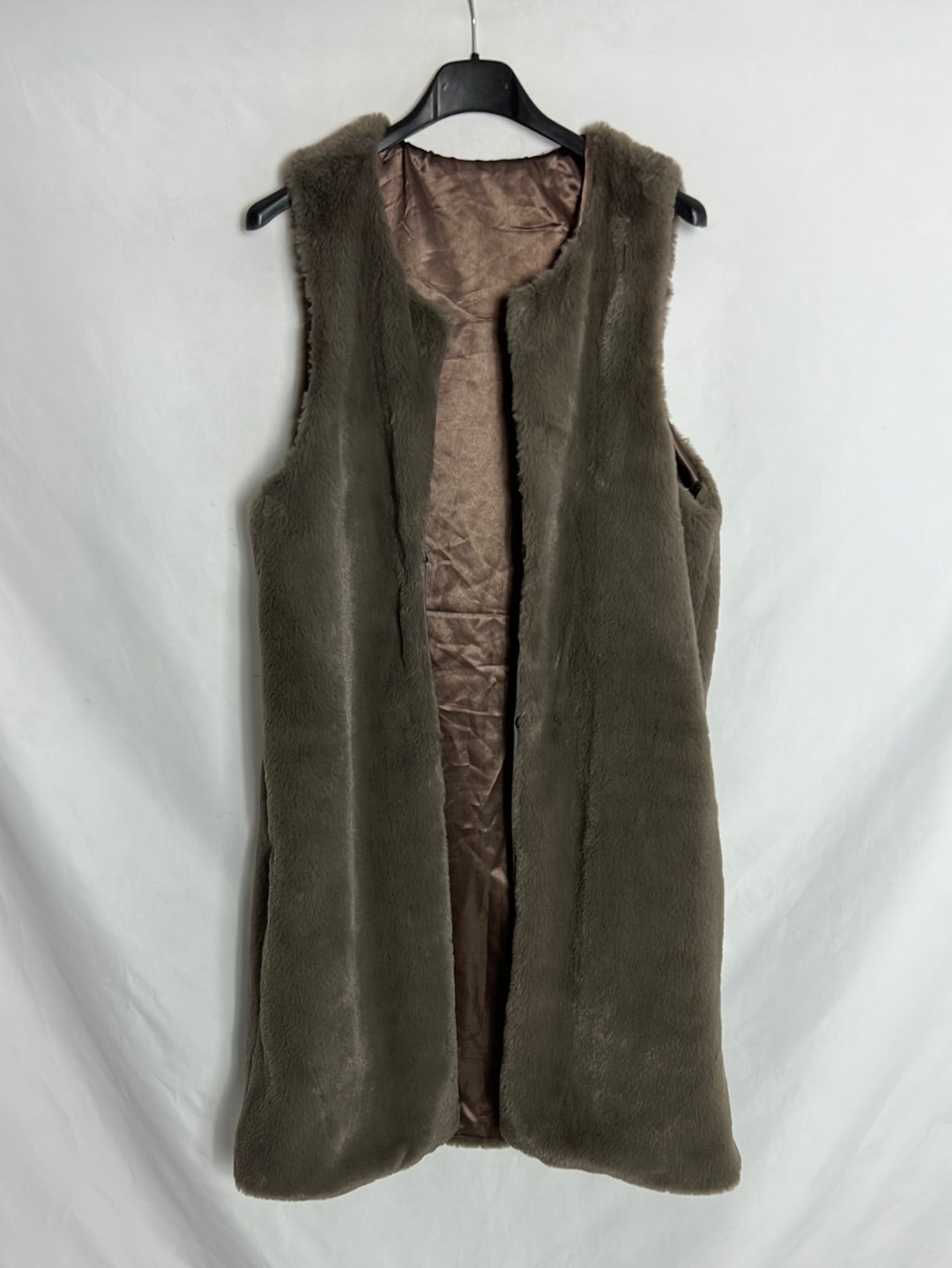 OTRAS. Chaleco pelo marrón largo T.M