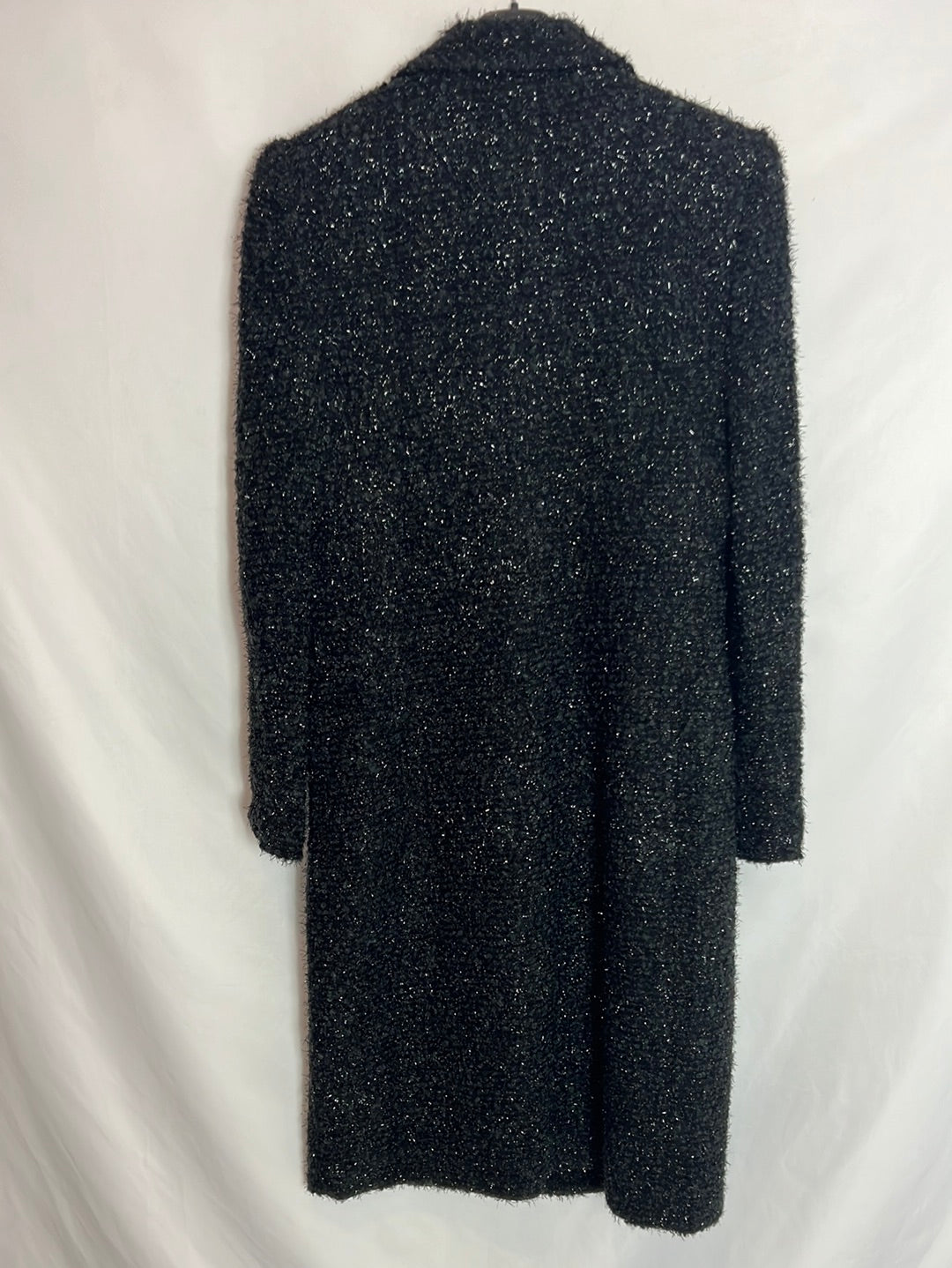 MARIA COCA. Black coat, size 42 threads