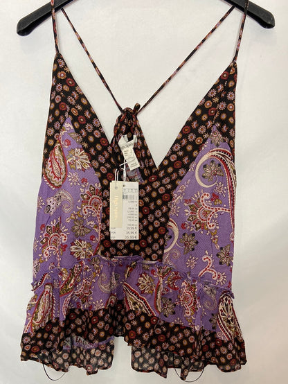 HIGH SPIRITS. Camiseta estampada. T.S