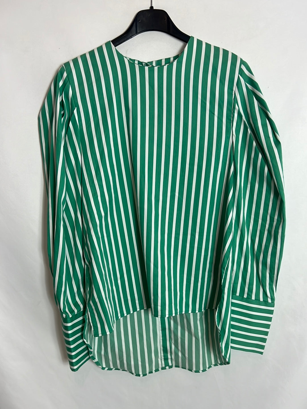 ZARA. Green blouse with white stripes. TS