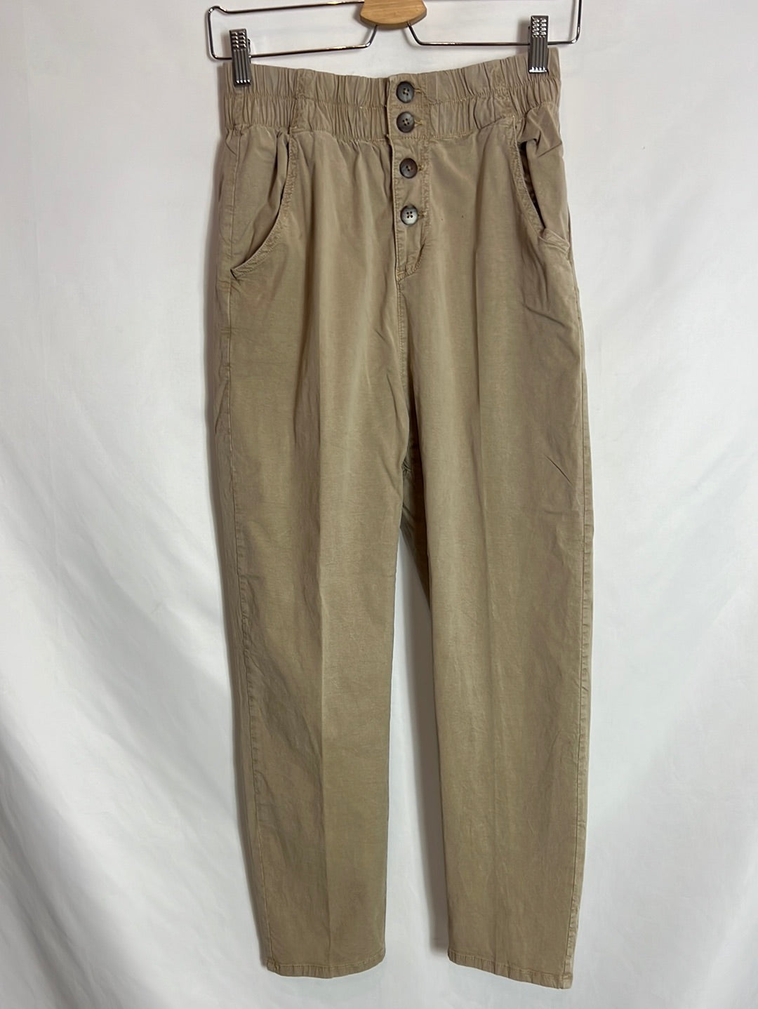 OTHER. Beige slouchy button-down pants. TS