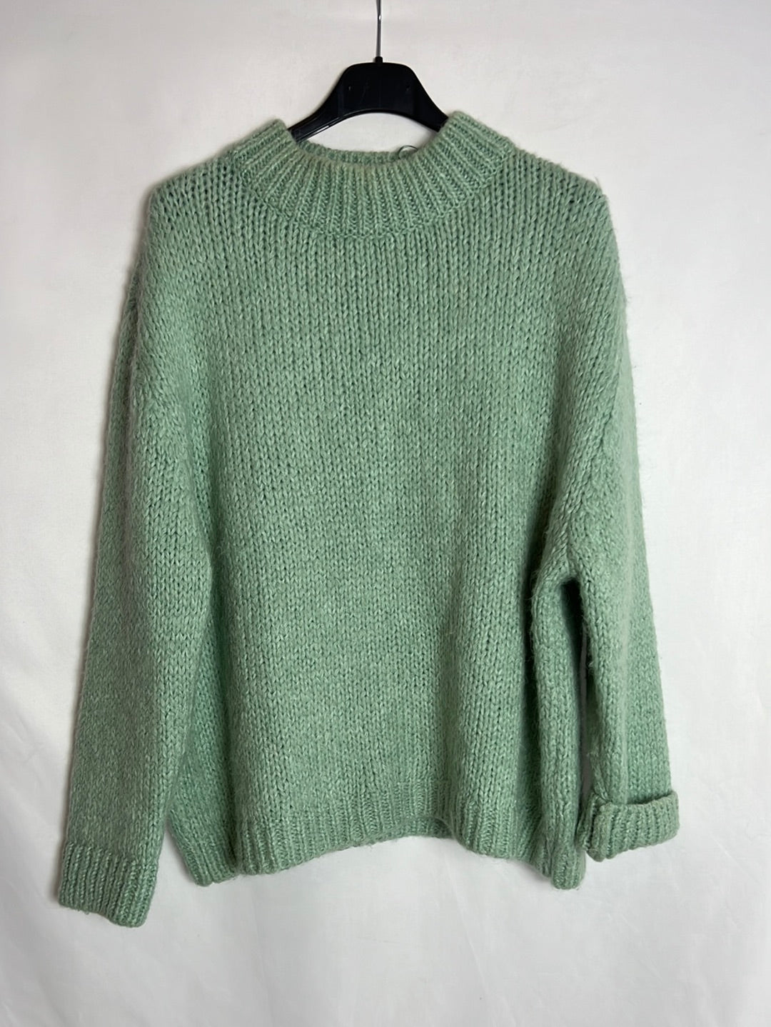 ZARA. Jersey oversized verde claro. T S