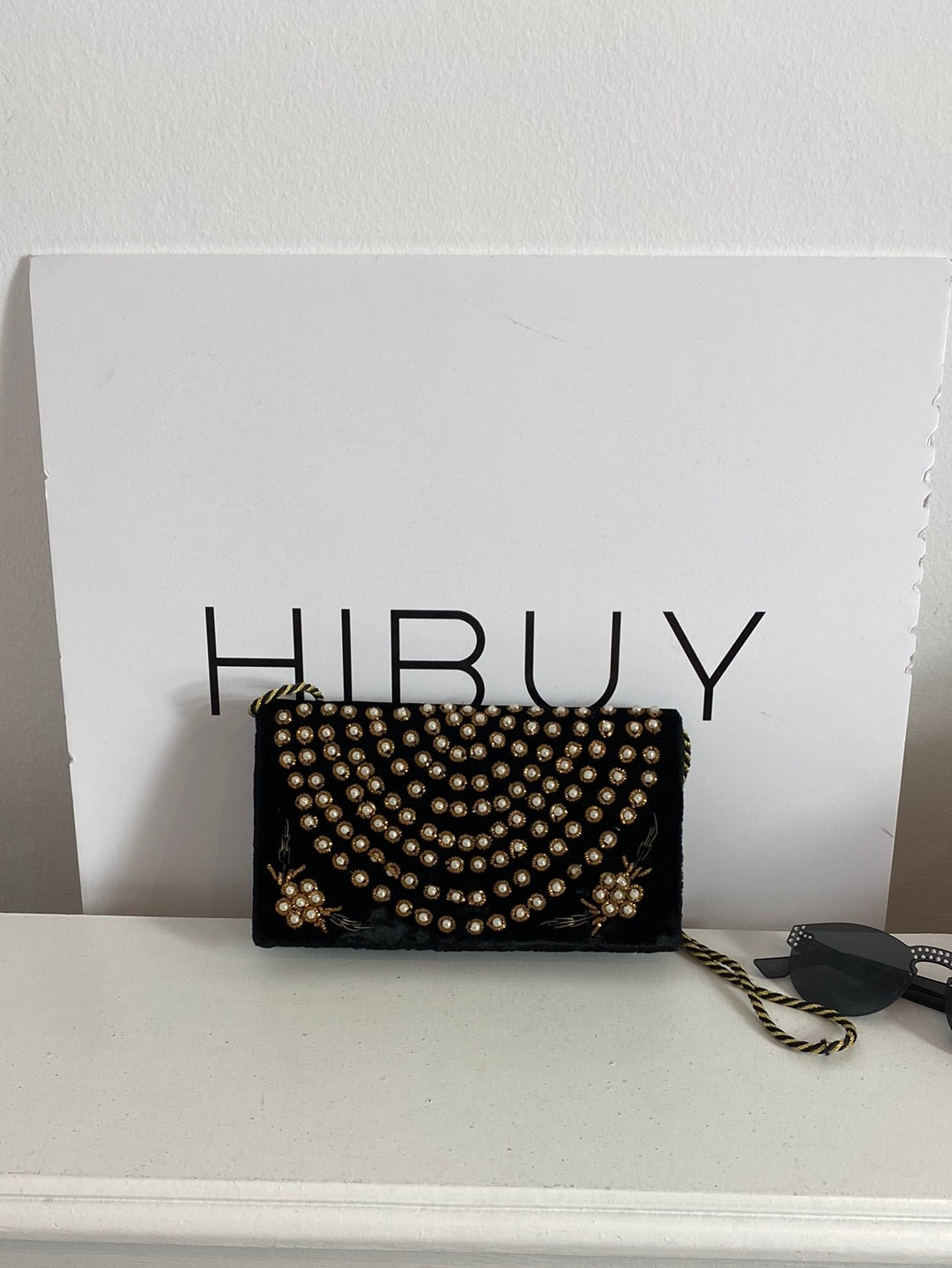 OTHERS. Black velvet bag