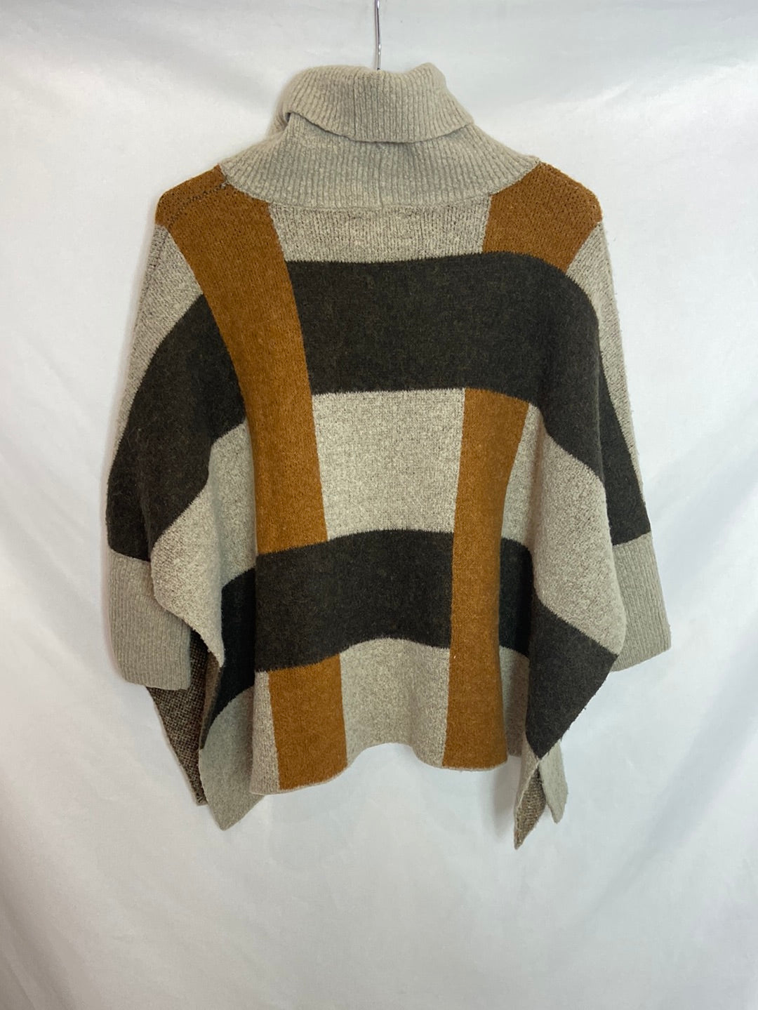 ZARA. Jersey manga corta cuadros. T.M