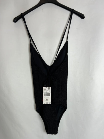 MANGO. Bañador negro textura. T S