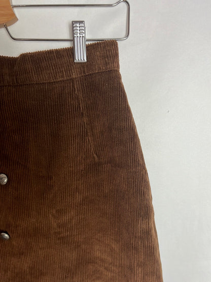 TD. Falda Marrón corta T.42