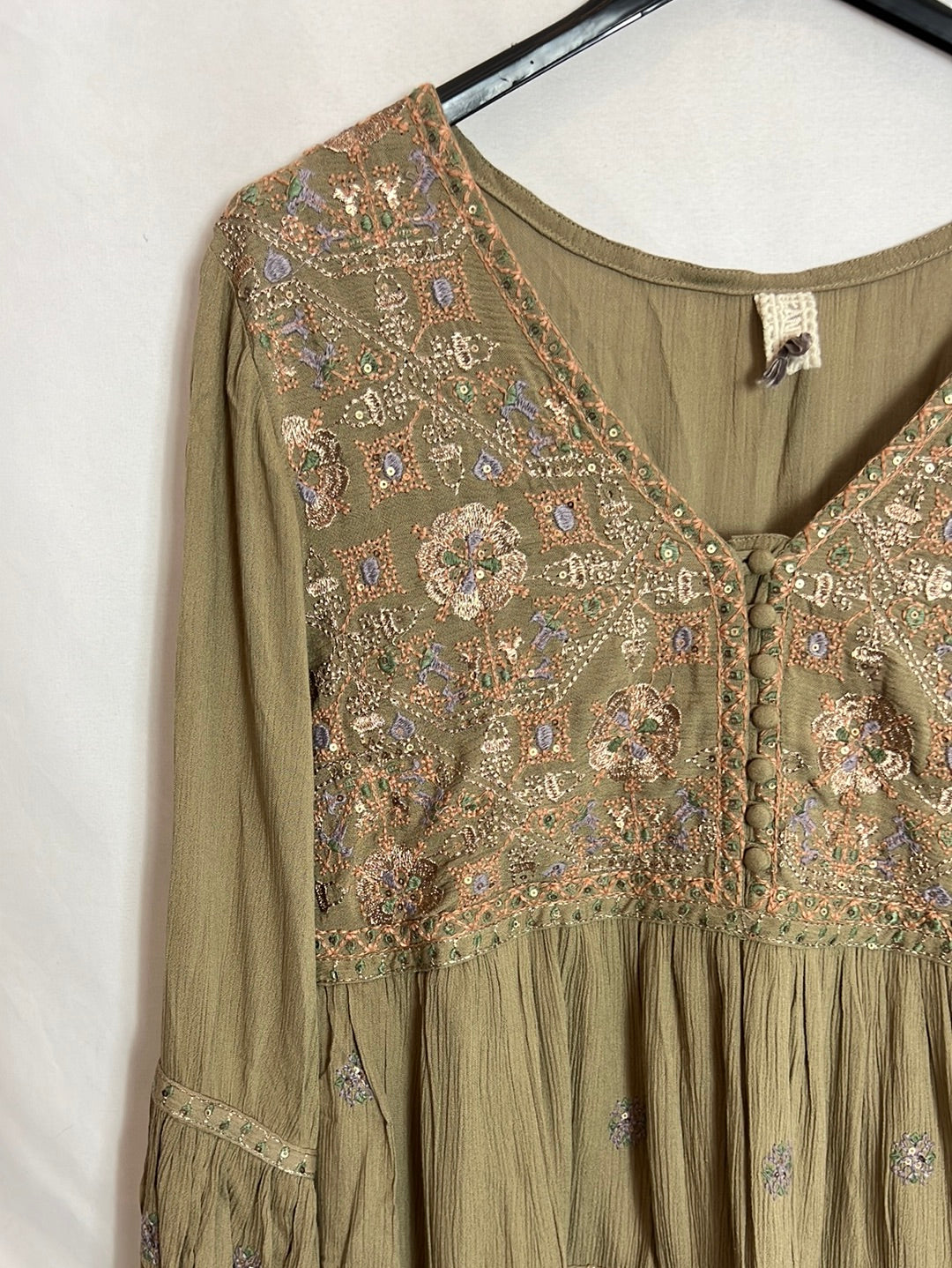 NEKANE. Tl embroidered green dress