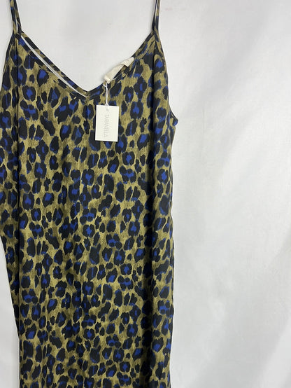 TARANTELA. Vestido midi verde animal print. T S