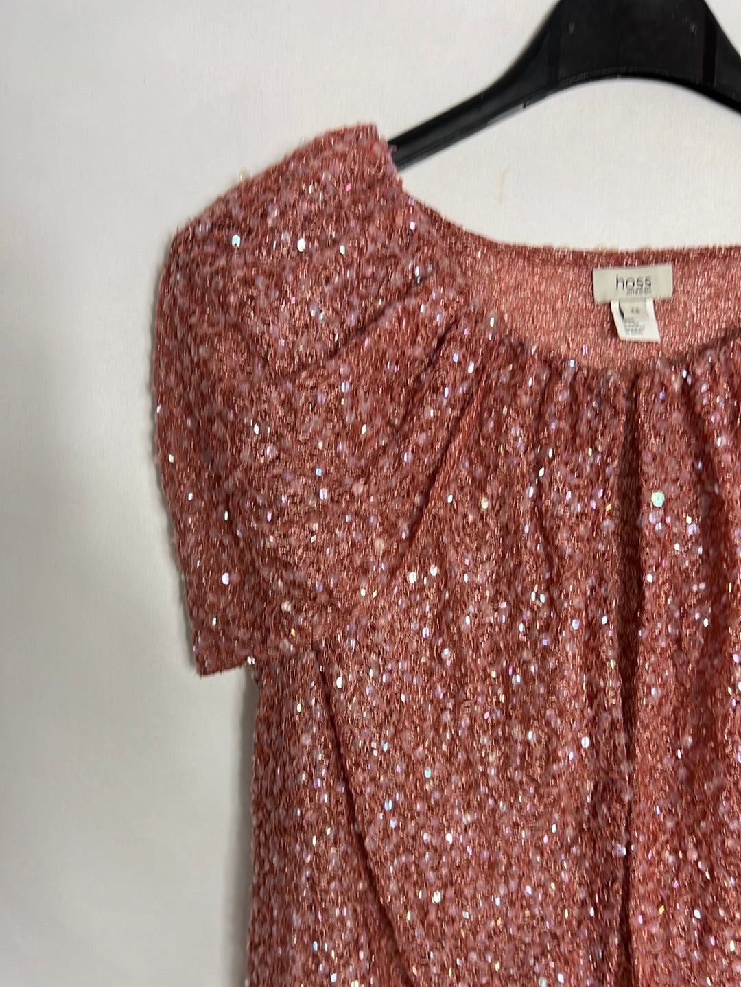 INTROPIA. Top lentejuelas rosa corchetes. T 38